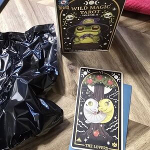 Klawoo Wild Magic Tarot Volume II - Black and Gold